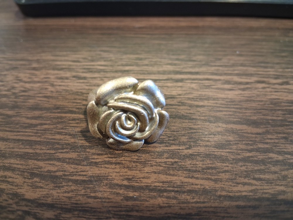 Vintage 1980’s Romantic Rose Flower Fashion Ring- Size 9, Silver Pewter-plated