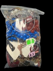 2 Plus LB LOT Of Used Costume Jewelry Vintage to Modern Wearable 25-30 Pieces