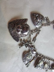 Vintage double link chain necklace with 22 heart, love themed charms 61.8 grams