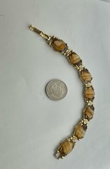 Vintage Mid Century Golden Brown Striped Porphyry Glass Goldtone Bracelet 7”