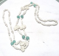 ANTIQUE NEIGER EGYPTIAN ELEPHANT URANIUM GLASS KNOTTED FLAPPER NECKLACE 42″ GLO!