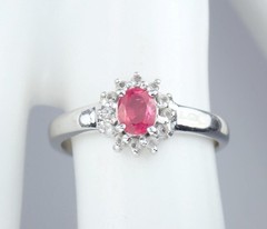 Beautiful Vintage Estate Solid 9K White Gold Red Spinel Floral Ring Size 7