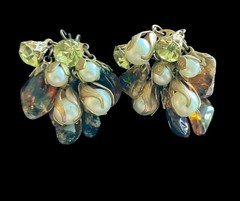 Vintage Autumn Colored Clip Earrings Polished Stone Faux Pearl Amber Gold Tone