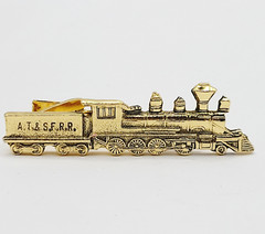 Train AT SF RR Atchison Topeka and Santa Fe Railway Gold Tone Vintage Tie Clasp