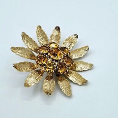 Flower Brooch Honey Rhinestone Filigree Leaves Floral Statement Vintage Pin