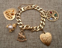 MONET Charm Bracelet & 5 Charms Birthday GF St Louis Family Tree Cupid Elf N30