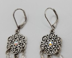 N A Clear Rhinestone & Bead Silver Tone Floral Dangle Earrings