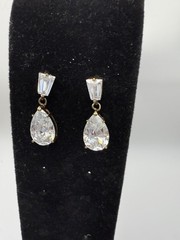 Sterling Silver And Crystal Drop Earrings Look Pear Tear Drop Shaped, Stunning!