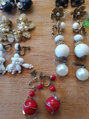 Vintage Lot Of 16pr. Earrings Marvella,Jaycraft,Kramer,Japan,Hong Kong,Germany