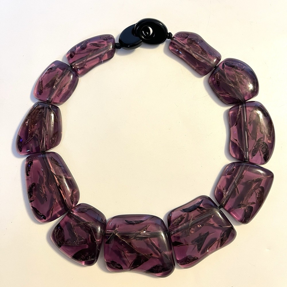 Gerda Lynggaard MONIES Massive Amethyst Crackled Acrylic Resin Collar Necklace