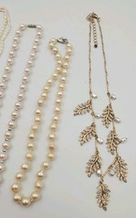 Lot Of 7 Necklaces Faux And Real Pearls Estate Jewelry Finds