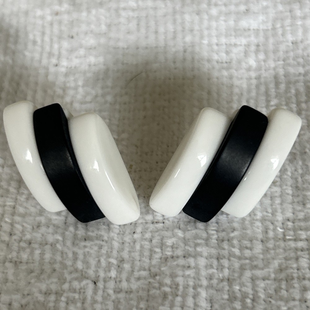 Vintage Acrylic 1980s Black + White Stud Earrings Asymmetrical Funky Costume