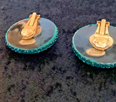 Richard Kerr vintage Swarovski crystal earrings/brilliant turquoise blue. 1 1/2