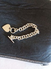 Vtg 925; By AV Rolo Chain Heart Charm Toggle Clasp Bracelet 7″, 37 Grams