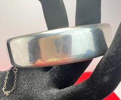 Vintage British English JS 925 Sterling SILVER Hand Chased Bangle Bracelet 7″