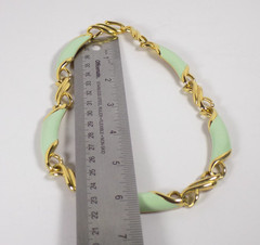 Vintage Chunky Choker Necklace Green Enamel Gold-tone Chain Hook Clasp Statement