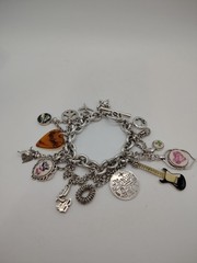 Vintage Lucky Brand Silver Tone “Lucky” Dangling Charms Toggle Bracelet 8″