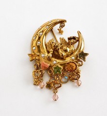 Vintage Kirks Folly Angel Cherub Moon & Stars Crystal Gold Tone Brooch Pin 2.5″