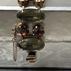 Vintage Signed Regency Golden Brown and Sage Green Crystal Bracelet 7″