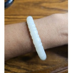 Antique Chinese Carved Bowenite “Suzhou Jade” Bangle Bracelet