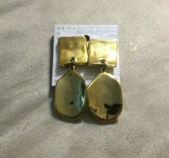 Clip Square Oval Dangle Gold Tone Earrings Very Light Weight