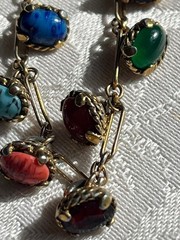 Vintage Egyptian Revival Gemstone Charm Bracelet Gold Tone 6.5”
