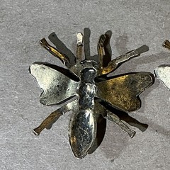 Group Of 8 Vintage Gold Finished Wasp/Bee Jewelry Pieces As Is INV-AT08