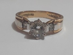 18K HGE Lind yellow & white gold plated prong set stone ring size 8.5