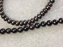 Vintage BLACK Genuine Cultured Pearl Strand Necklace 16″ +Peacock Bracelet P22