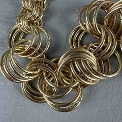 Vintage Link Statement Necklace Gold Tone Multi Ring Toggle Clasp 16.5″