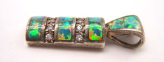 VTG STERLING SILVER PENDANT WITH FIRE OPAL