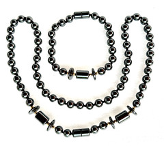 VINTAGE SET HEMATITE STONE BEADED 23″ NECKLACE & 8.25″ BRACELET – HAND KNOTTED