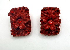 Vintage Jeff Lieb red wicker wood rhinestone flower rectangle clip on earrings