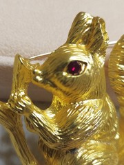 Vintage Style Large Squirrel Brooch Pin Rhinestone Gift for Her CHARMING!