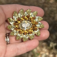 Vintage Kramer of New York Golden Brown Yellow & Clear Rhinestones 2″ Wide