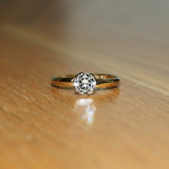 Gorgeous 14K GE Gold Plated Round Cut Solitaire CZ Engagement Ring ~ Size 8 🔥