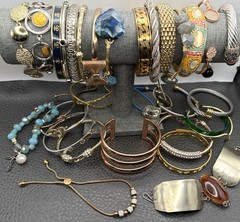 VTG – Modern Boho Ethnic Mixed Metals Jewelry Lot Bracelet Bangle Cuff