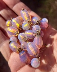 RARE ANTIQUE FIREY OPAL GOLD FOIL MILKY LILAC PINK GLASS BEAD WIRE NECKLACE SET