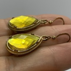 Vtg Yellow Faceted Acrylic Rhinestone Teardrop Dangle Earrings Goldtone Hook