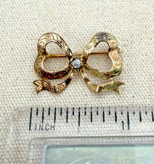 Antique Victorian 10K Gold Engraved Bow Brooch Pin w/ Rose Cut Diamond – 1.84g