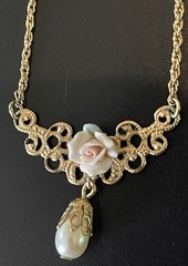 2 Vintage 1928 Jewelry Co Victorian Style Porcelain Roses & Faux Pearl Necklaces