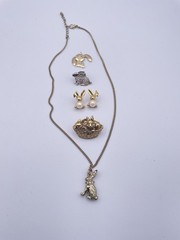 Mixed Vtg Rabbit Avon Unbranded Jewelry Lot Earrings Chain Necklace Brooch Pins