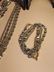 Vtg SARAH COVENTRY Necklace Bracelet Set Multi-Strand Gold Tone Snail Chain 24″