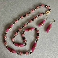 Murano Glass Necklace and Earrings – 1970s