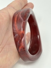 Vintage Chunky Marble Swirl Burgundy Red Asymmetrical Bangle Bracelet 8″ Retro