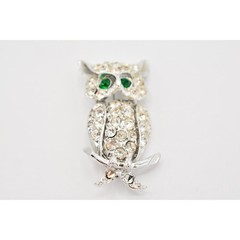 Vintage Crystal Owl Brooch Pin Rhinestone Green Eyes Silver Tone Sparkling Bin1