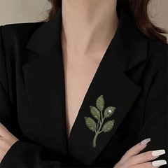 Vintage Green Color Plant Pearls Brooch Pin Flower Brooch For Women Jewelry Gift