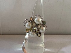 Vintage 1960’s Sarah Coventry Camelot Silver Tone Pearl Ring Size 5.5