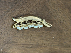 Vintage Richelieu Green Enamel Faux Pearl Lily of the Valley Flower Brooch New!