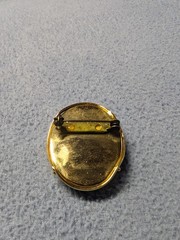 Vintage Cameo Brooch. 1.75″